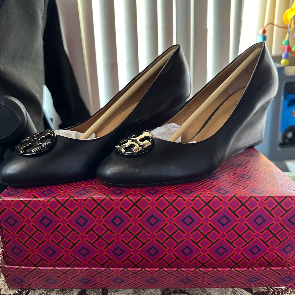 Tory Burch Claire 65MM closed toe wedge calf leather